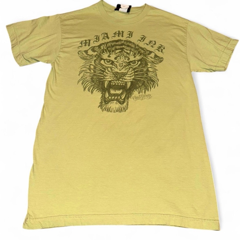 Y2K Miami Ink Chris Garver Tiger Tattoo Graphic Tshirt VTG